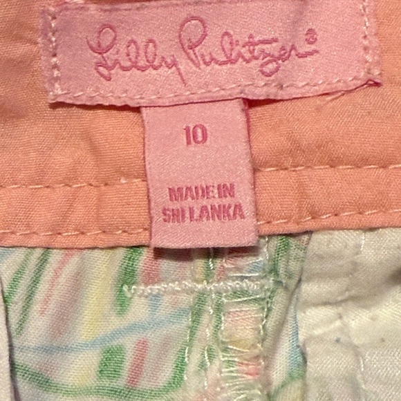 Lilly Pulitzer Women's Sz 10 Boats & Lighthouses Shorts Front & Back Pockets - Picture 5 of 8